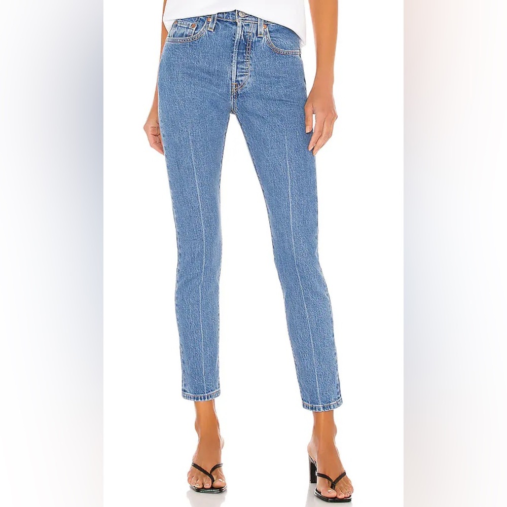 Levi's Classic High-Rise Straight Leg Jeans - Blue